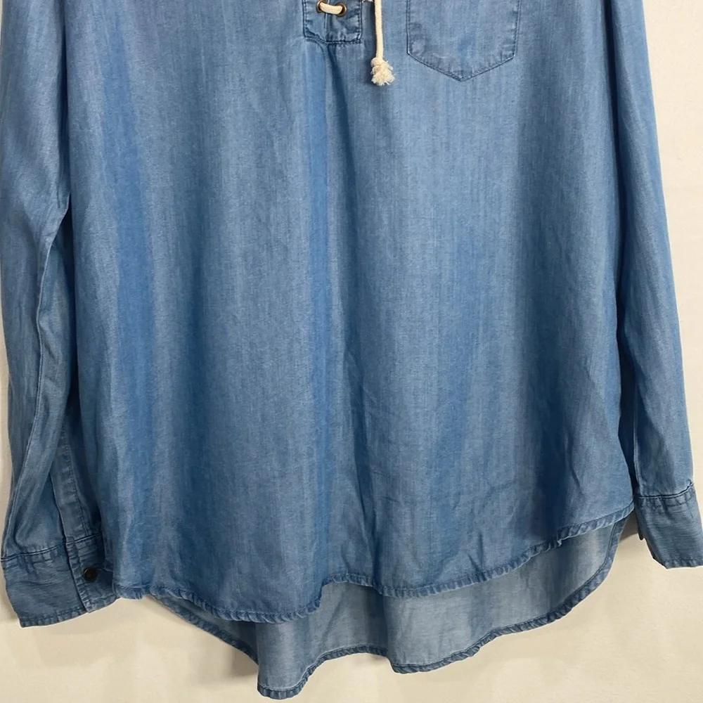 Beachlunchlounge Lyocell Button Down Top Large - Picture 3 of 9
